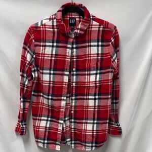 GAP Red and Navy Plaid Casual Flannel Buttoned Shirt